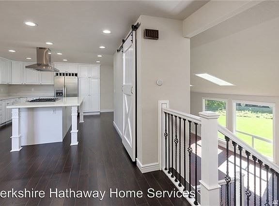 5th image of 12213 128th Street Ct E