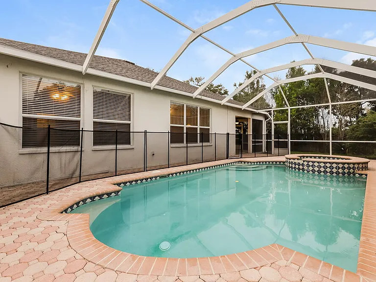 907 Pyrite Ct — Photo 18