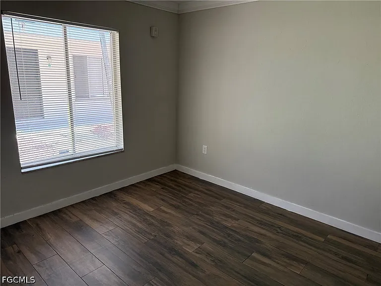 1830 Maravilla Ave #706 — Photo 7