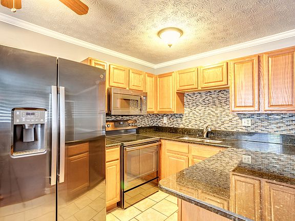 2nd image of 1510 Forest Ave #D101