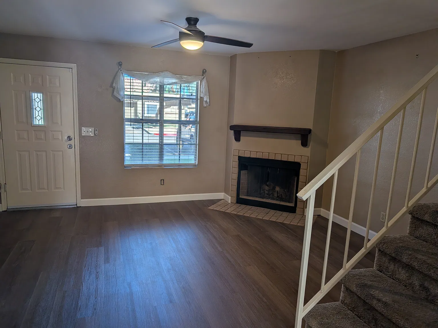 2 bed, 2.5 bath, 1088 sqft, $1,500 — Photo 4