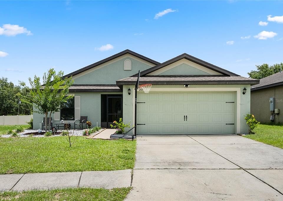 1st image of 201 PHEASANT DRIVE