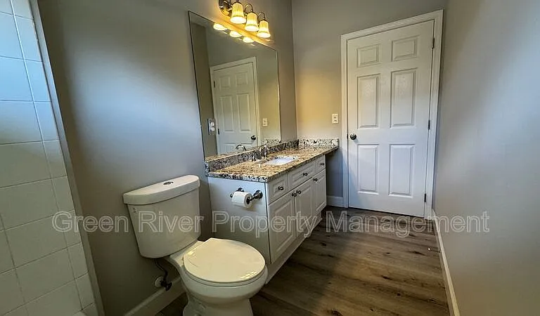 338 Bridgestone Ct — Photo 21