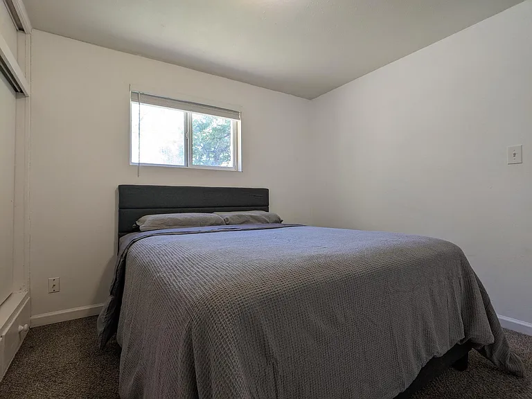 1110 Highland Dr — Photo 11