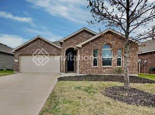 1790 Alamandine Ave, Crossroads, TX 76227