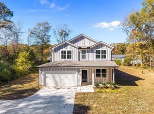 2005 Overhill Dr, Monroe, NC 28110