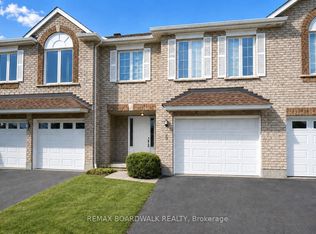 5 Maple Park Point, Ottawa, ON K1T4A6
