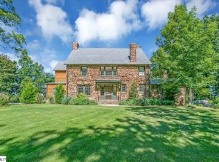 220 Lake Circle Dr, Greenville, SC 29609