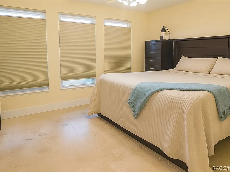 10906 W Cove Harbor Dr — Photo 13