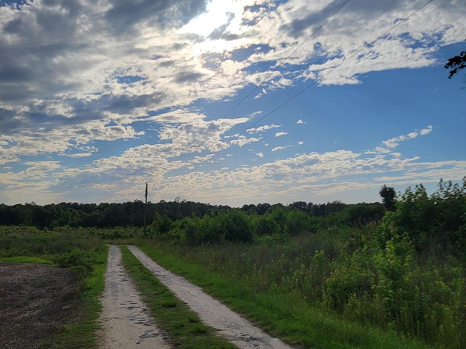 2nd image of 3215492710 Little Kelly Road