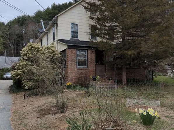 640-642 Old Hartford Rd, Colchester, CT 06415