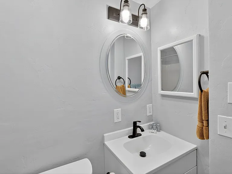 1495 New Point Comfort Rd — Photo 14