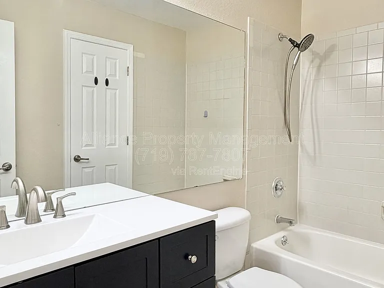 2486 Astrozon Cir — Photo 11