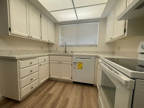2nd image of 143 Monterey Dr