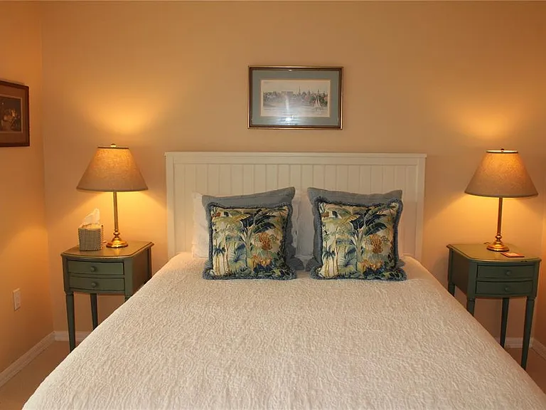 2725 Terra Ceia Bay Blvd #203 — Photo 12