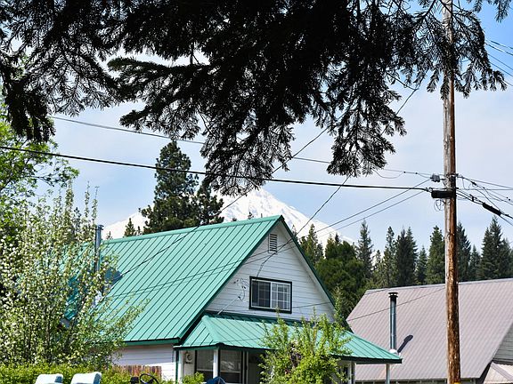4th image of 820 Hennessy Way