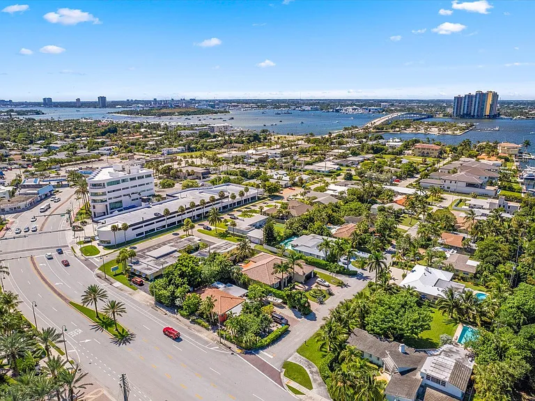 2800 N Ocean Dr #A17B — Photo 45