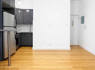 225 E 14th St APT 1D, New York, NY 10003