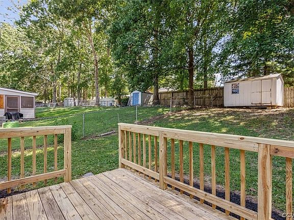 5th image of 9042 Lost Forest Dr