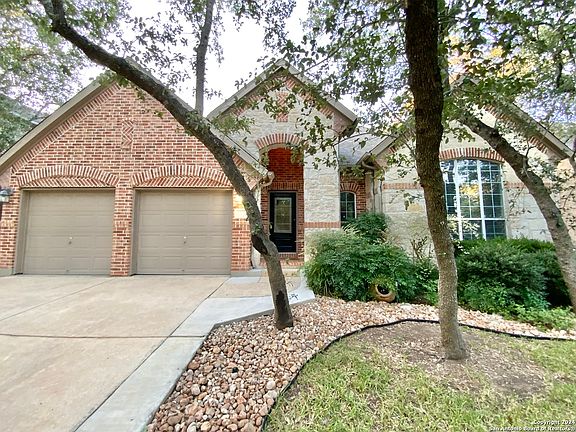 3rd image of 518 CYPRESS TRL
