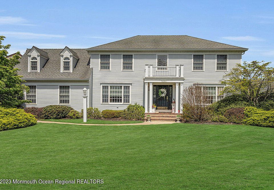 1st image of 1051 Sheila Drive