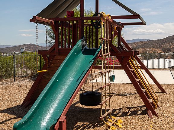 Jackson Pointe 111 Playground