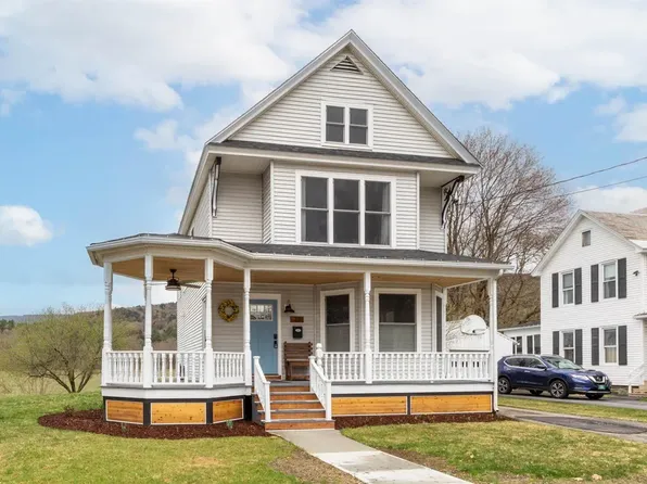 33 Randall St, Waterbury, VT 05676