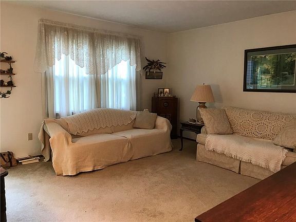 3rd image of 213 Shelhamer Cir