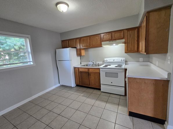 107 Robbins Dr #11436209