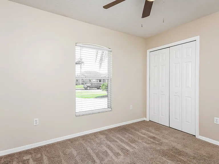 2318 Sweetwater Blvd — Photo 17