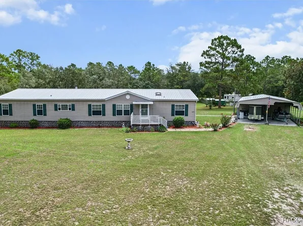 6471 S Pleasant Ave, Homosassa, FL 34446