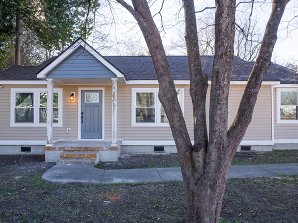 913 E Carolina Ave, Lamar, SC 29550