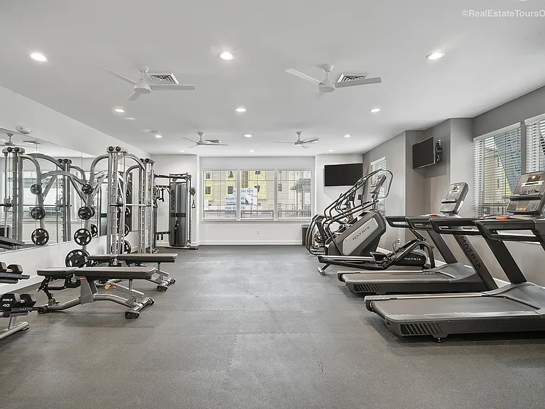 Reserve at Hunters Ridge — Photo 18