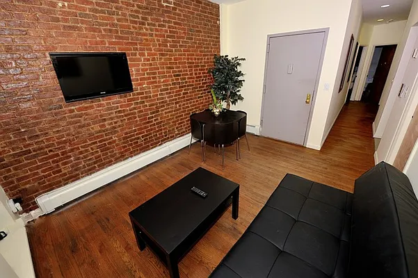 Rented by Geoffrey Stevens Realty | media 56