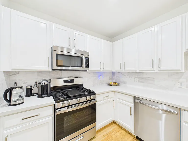 2520 Robinhood St #506 — Photo 21