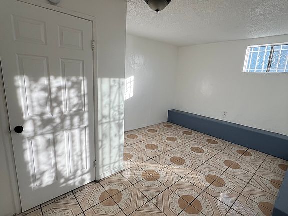 5th image of 1054 W 121st St #2