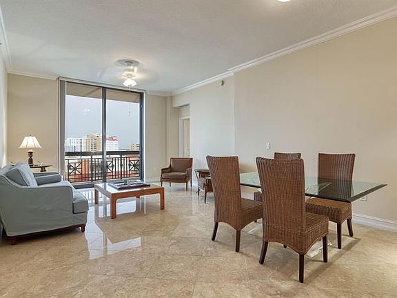 4th image of 701 S Olive Ave APT 722