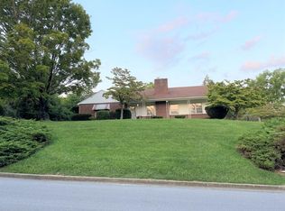 219 Magnolia St, Marion, VA 24354