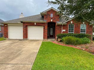 2980 Sandy Bank Ct, Pearland, TX 77581