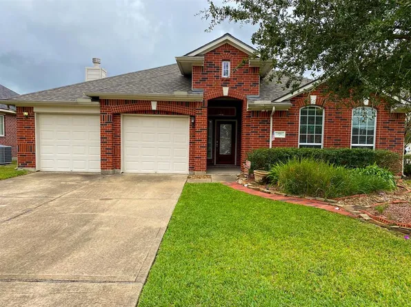 2980 Sandy Bank Ct, Pearland, TX 77581