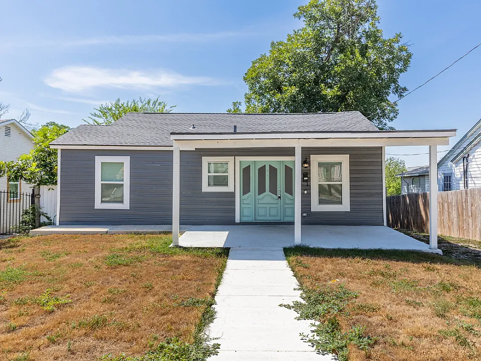 124 Nelson Ave