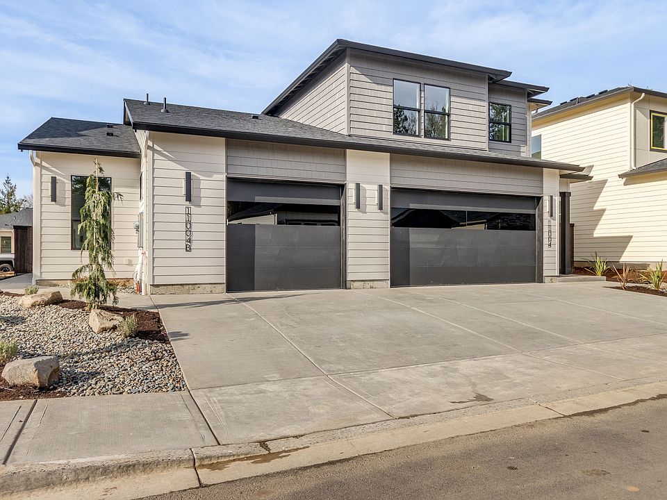 1st image of 11004 NE 55th Ave #B