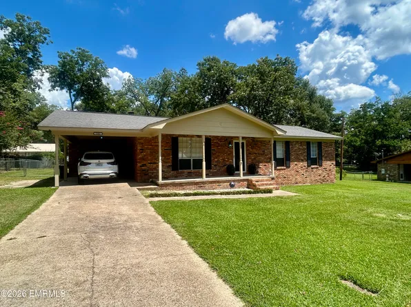 102 Northwood Dr, Quitman, MS 39355