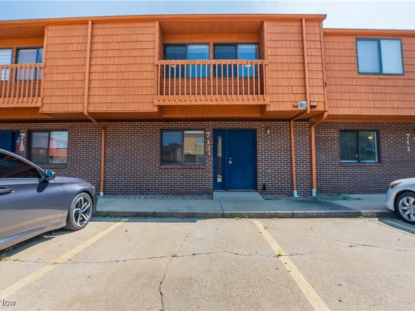 713 Carroll St, Akron, OH 44304