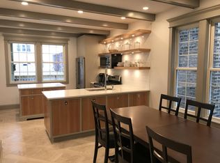 1716 W Balmoral Ave #1, Chicago, IL 60640