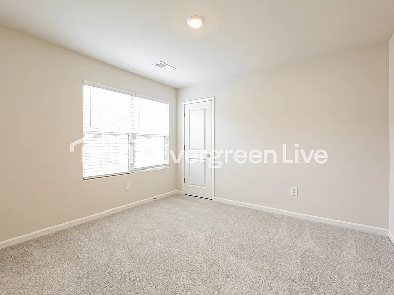 202 Meadow Gate Ct — Photo 14