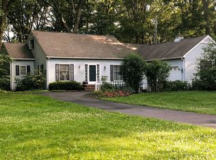 14413 Stofer Ct, Chelsea, MI 48118