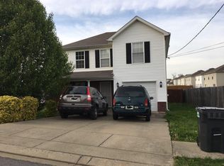 102 Berele Shepsele Ln, La Vergne, TN 37086