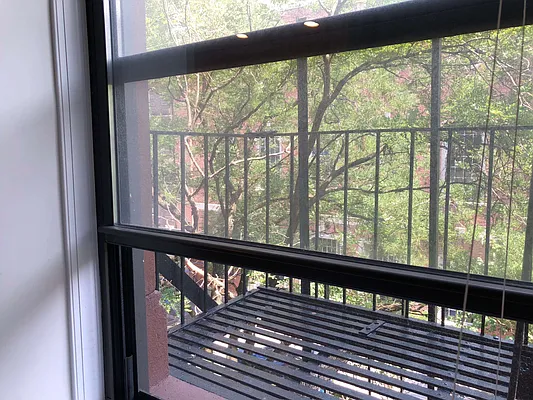 Rented by Avenues Real Estate | media 10