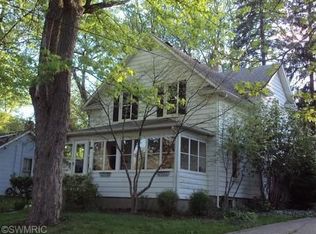 20 Glendale Ave, Hillsdale, MI 49242